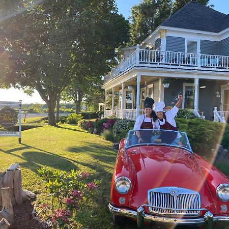 Toba'S Bed & Breakfast Lunenburg Exterior foto