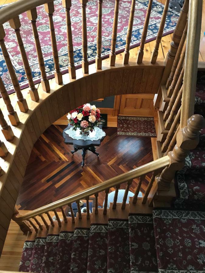 Toba'S Bed & Breakfast Lunenburg Exterior foto